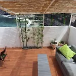 Penthouse De Roca In Poblado Marinero * Acantilado de los Gigantes