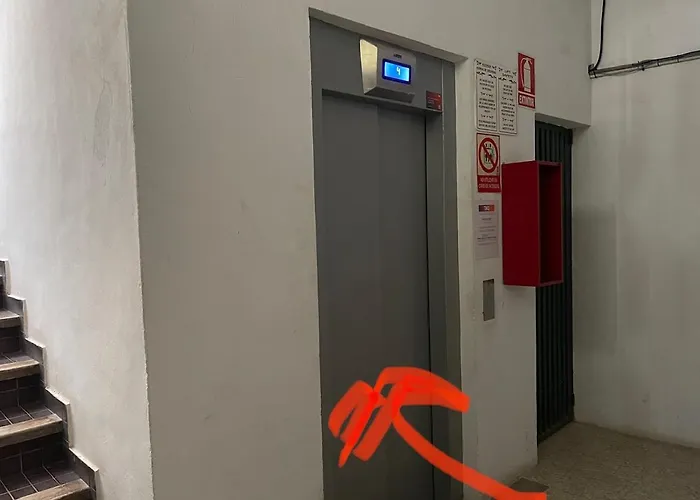 דירה Penthouse De Roca In Poblado Marinero