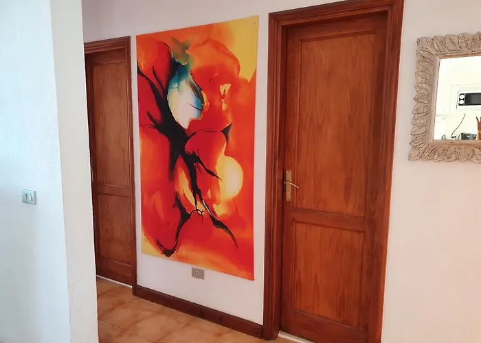 Penthouse De Roca In Poblado Marinero * Acantilado de los Gigantes