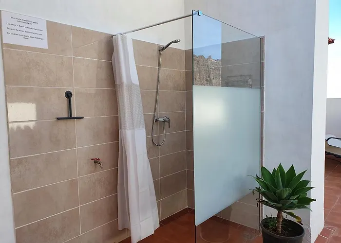 Penthouse De Roca In Poblado Marinero شقة *