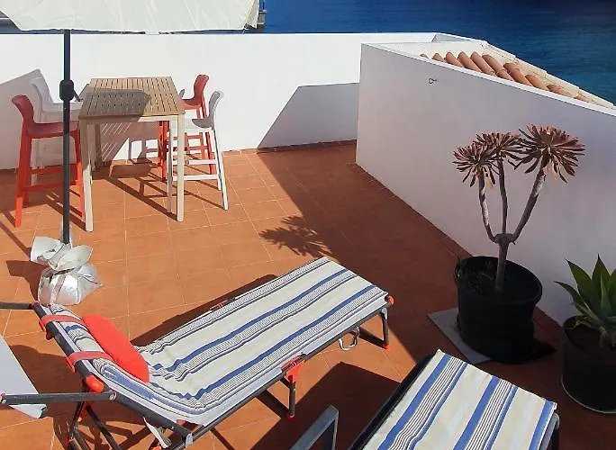 Penthouse De Roca In Poblado Marinero Lägenhet *