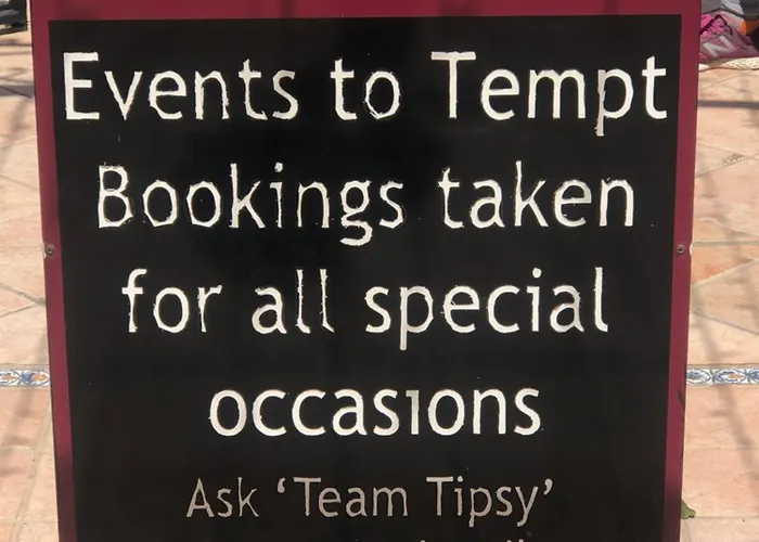 Lägenhet Penthouse De Roca In Poblado Marinero