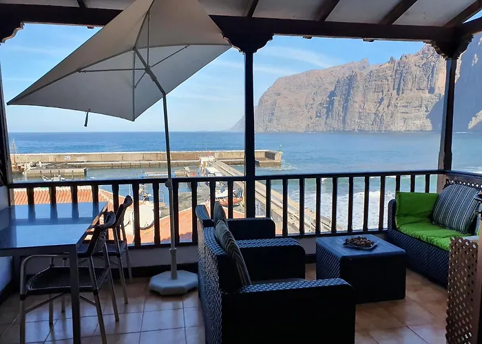 Penthouse De Roca In Poblado Marinero Apartment *